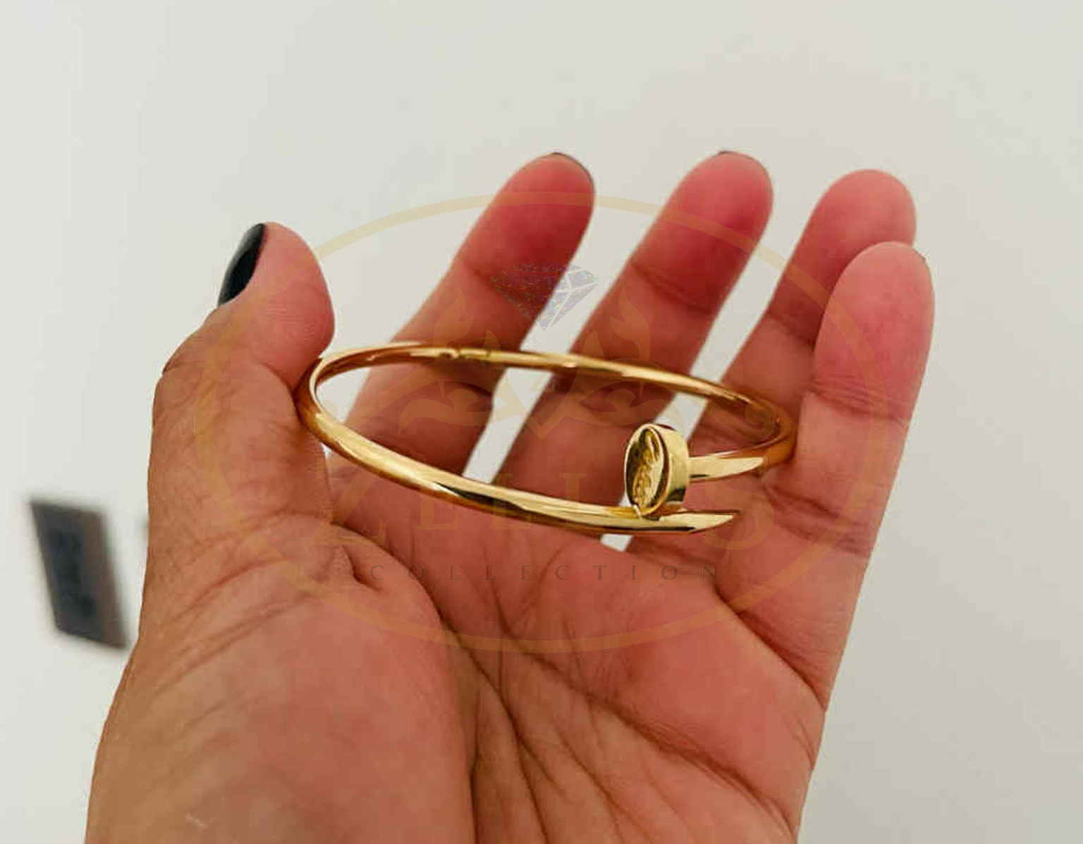 Gold Clou Bracelet