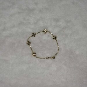 VCA Inspired Bracelet with Extender Size 7"-7.5"